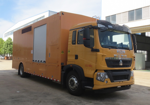 重汽單橋大流量排水搶險車